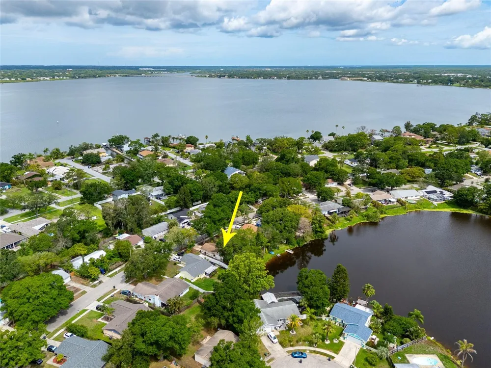 627 TIMBER BAY CIRCLE W Oldsmar, FL 34677