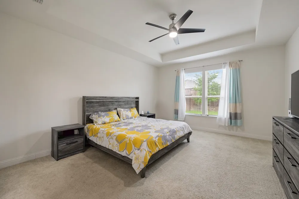 2520 Walker Avenue Aubrey, TX 76227