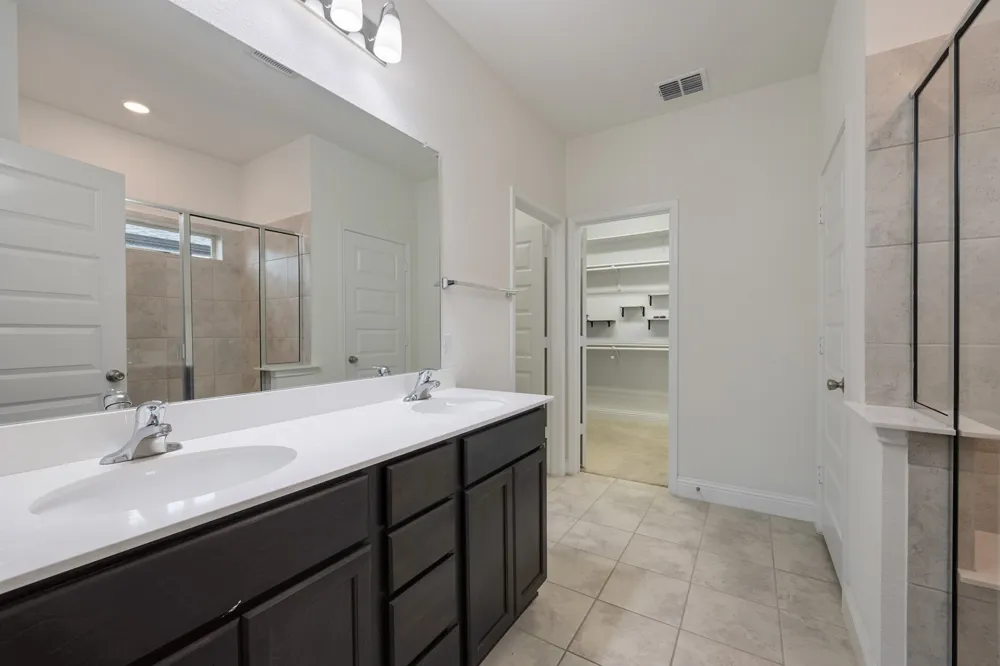 2520 Walker Avenue Aubrey, TX 76227