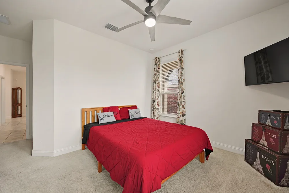 2520 Walker Avenue Aubrey, TX 76227
