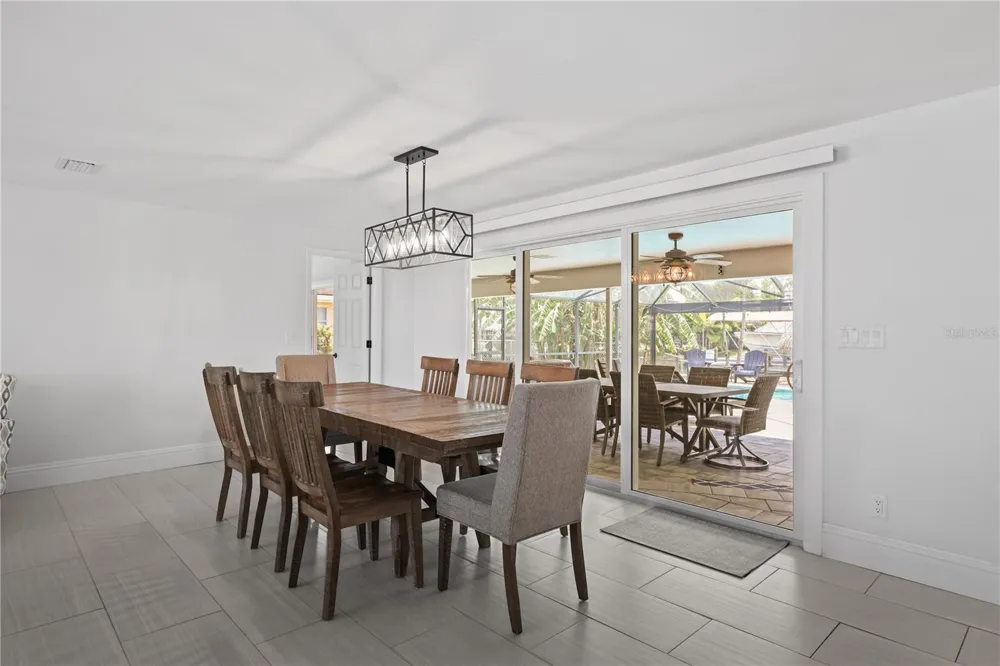 5215 PELICAN BOULEVARD Cape Coral, FL 33914