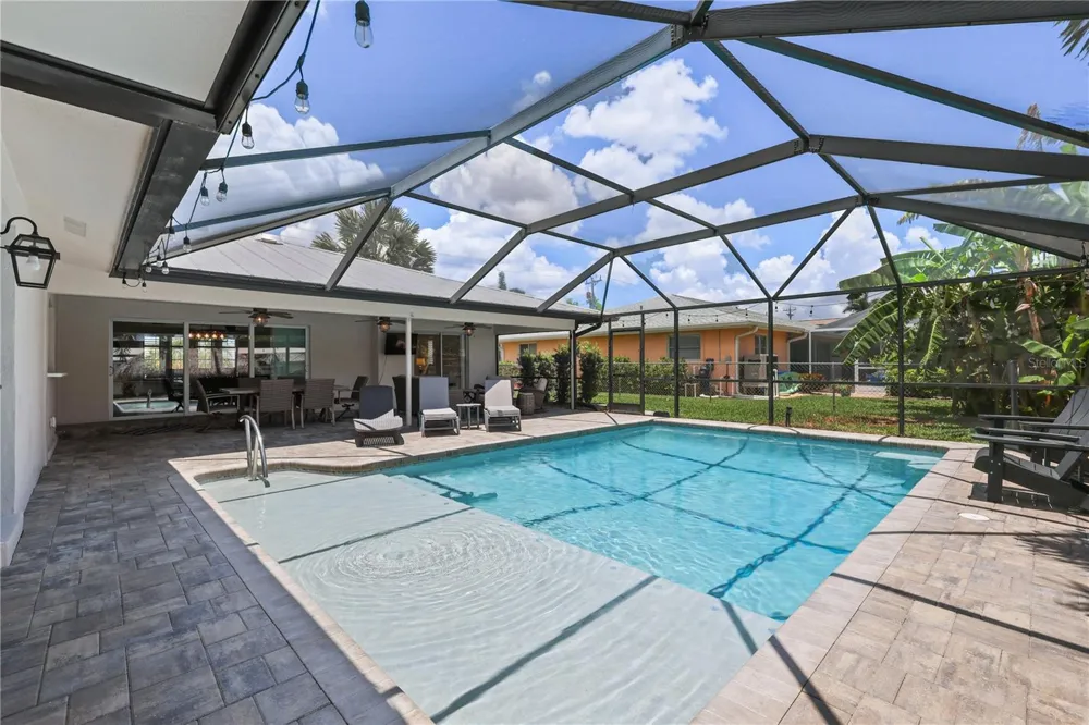 5215 PELICAN BOULEVARD Cape Coral, FL 33914
