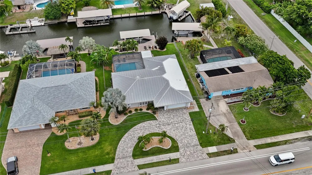 5215 PELICAN BOULEVARD Cape Coral, FL 33914