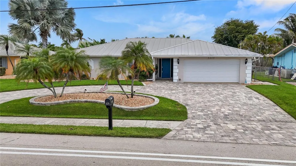 5215 PELICAN BOULEVARD Cape Coral, FL 33914