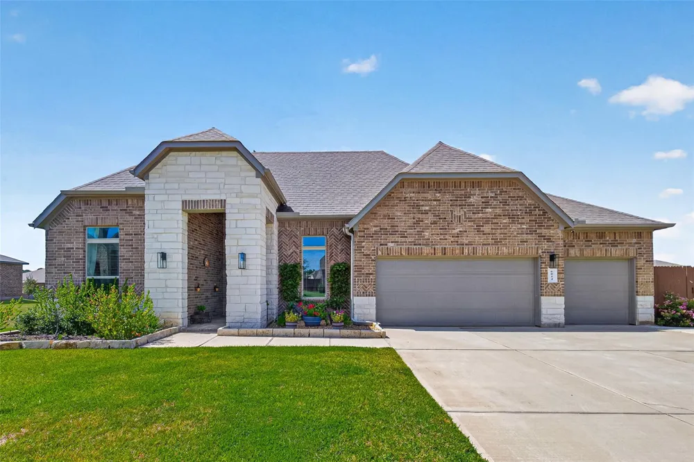 6014 Henry Hamlet Drive Conroe, TX 77304