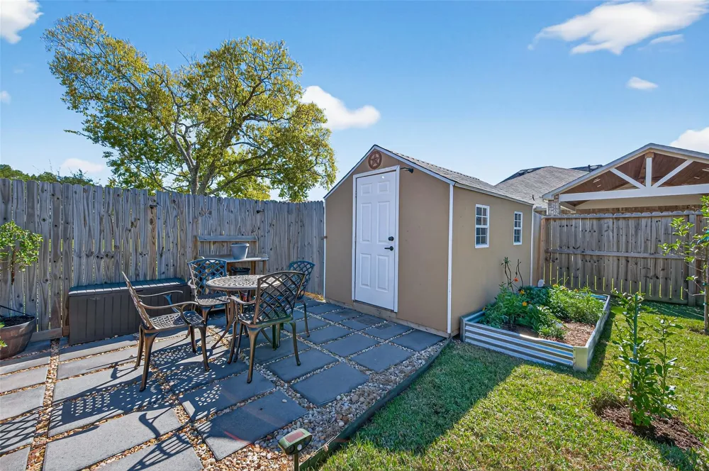 6014 Henry Hamlet Drive Conroe, TX 77304