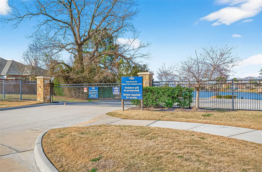 6014 Henry Hamlet Drive Conroe, TX 77304