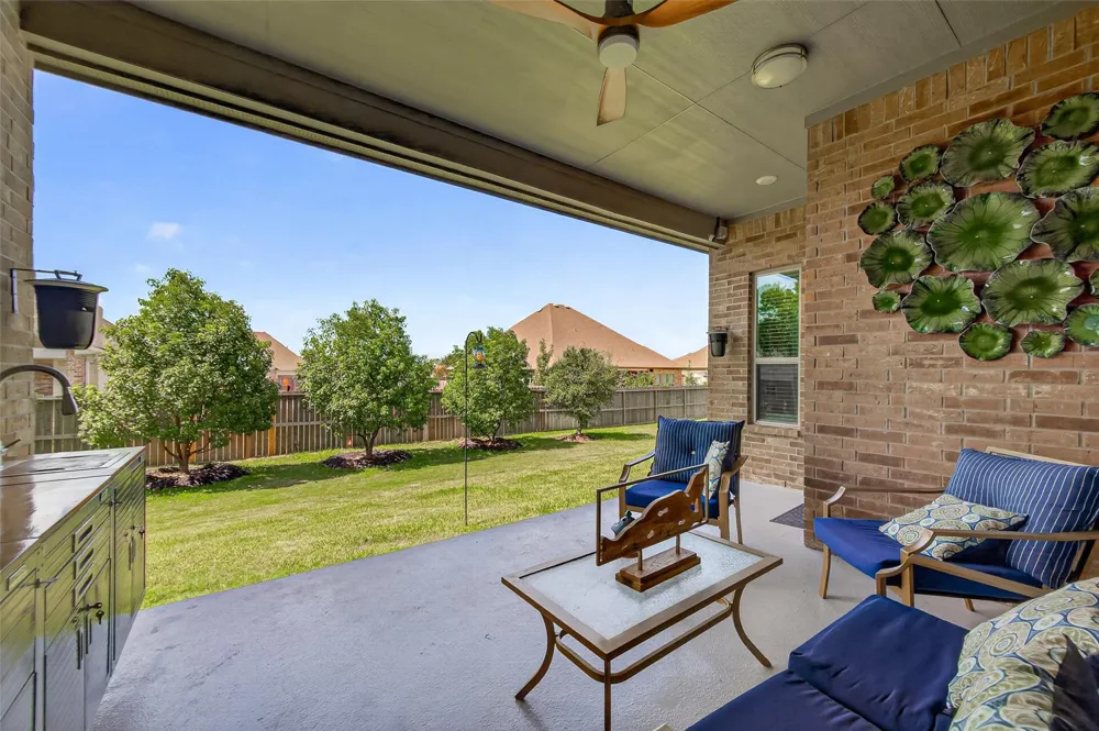 6014 Henry Hamlet Drive Conroe, TX 77304