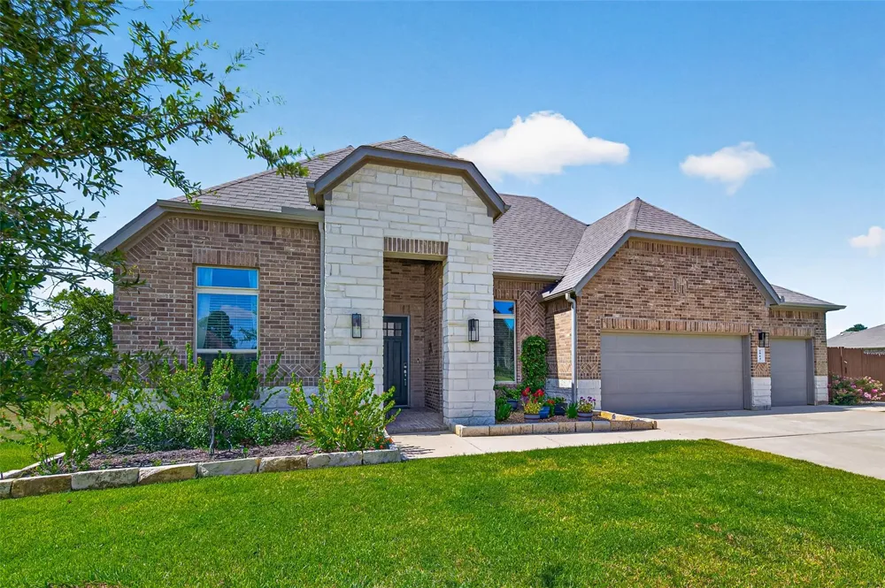 6014 Henry Hamlet Drive Conroe, TX 77304