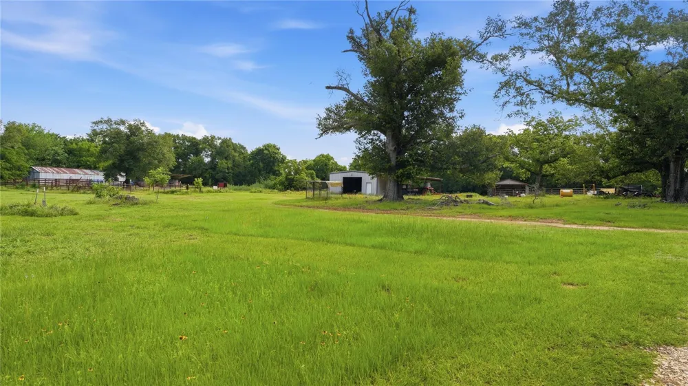 632 County Road 340a Milano, TX 76556
