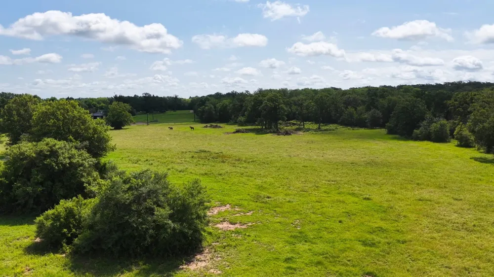 632 County Road 340a Milano, TX 76556