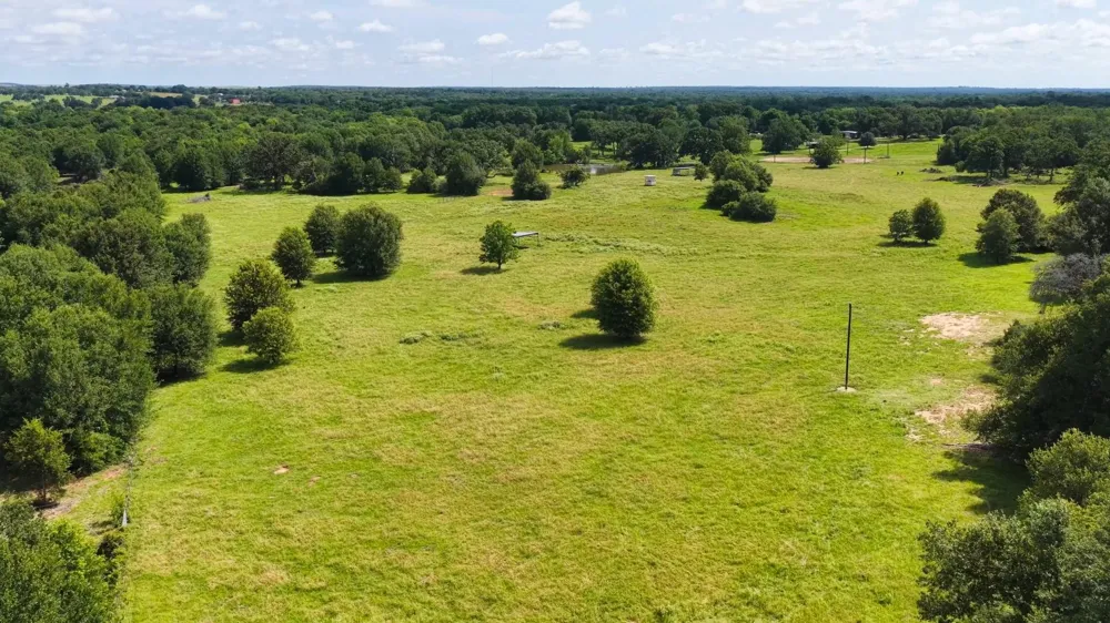 632 County Road 340a Milano, TX 76556