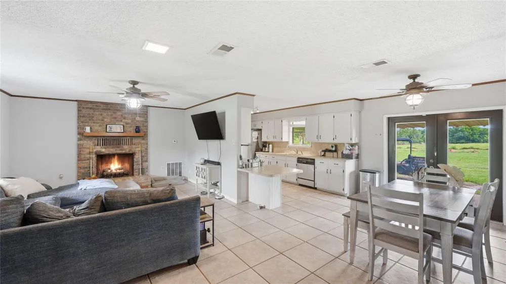 632 County Road 340a Milano, TX 76556