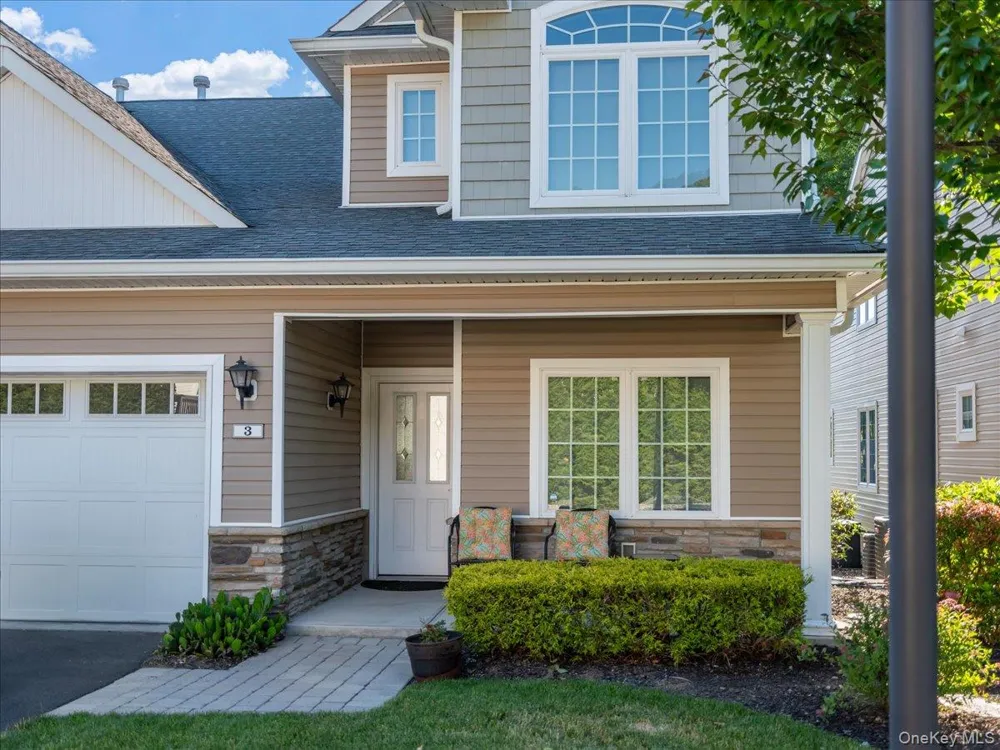 6 WESTMINSTER WAY Pomona, NY 10970