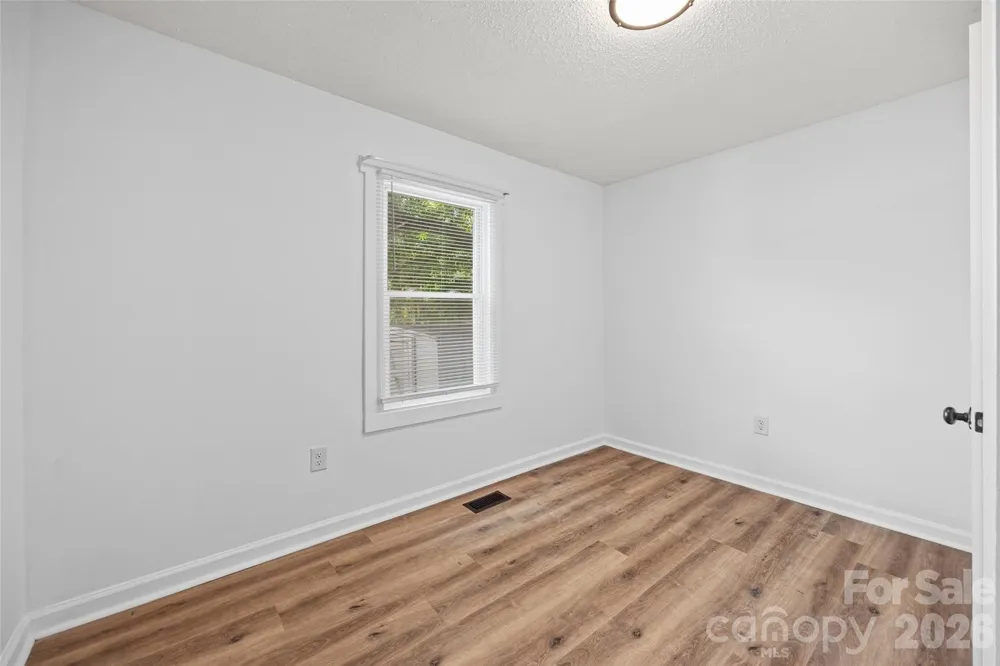 604 Mauney Avenue Kings Mountain, NC 28086