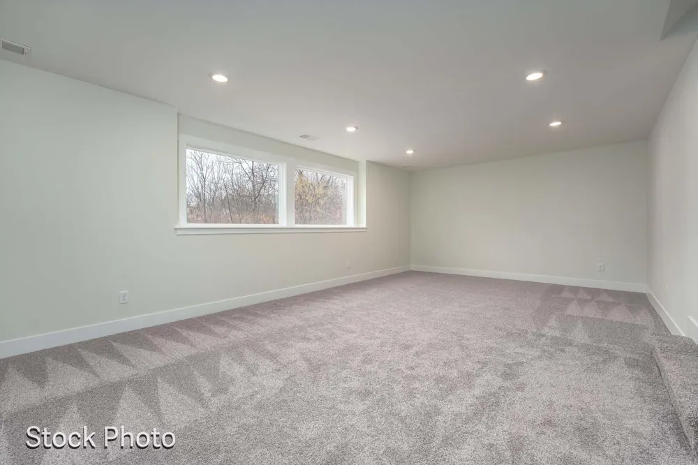 325 Round Hill Road Kalamazoo, MI 49009