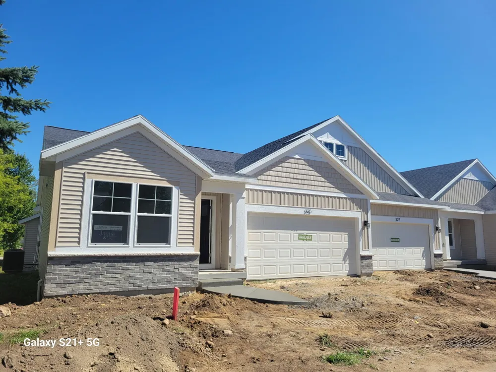 325 Round Hill Road Kalamazoo, MI 49009