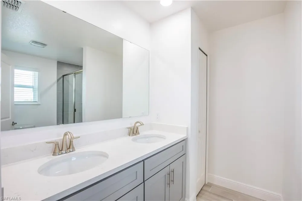 10534 Fountain Palm Circle Bokeelia, FL 33922