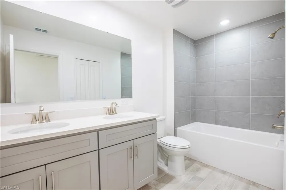 10534 Fountain Palm Circle Bokeelia, FL 33922
