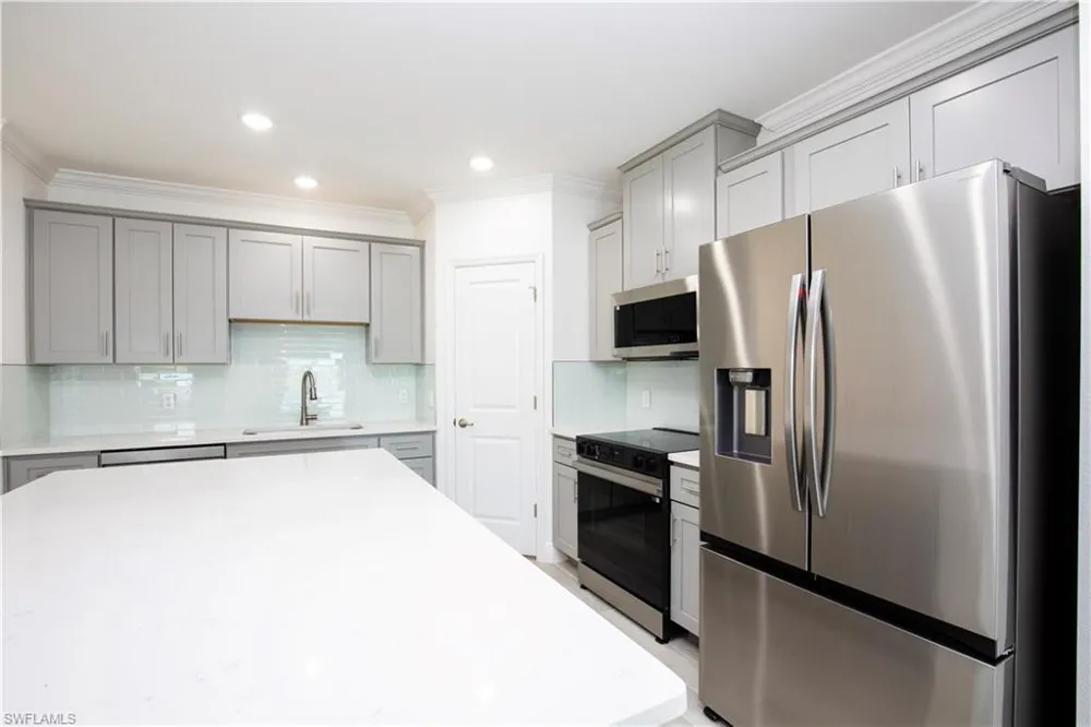 10534 Fountain Palm Circle Bokeelia, FL 33922
