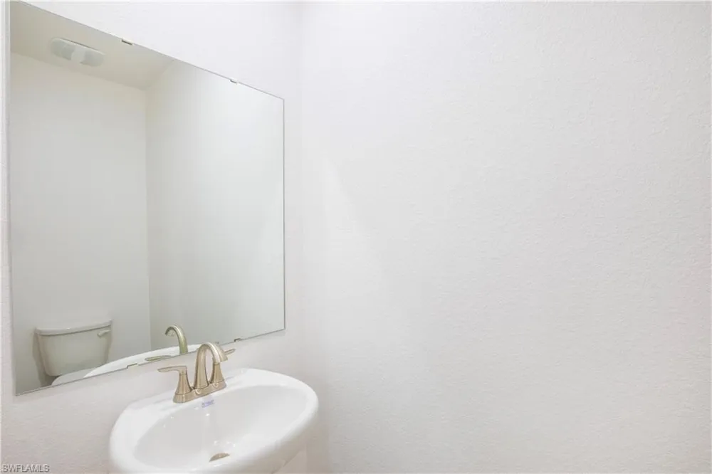 10534 Fountain Palm Circle Bokeelia, FL 33922
