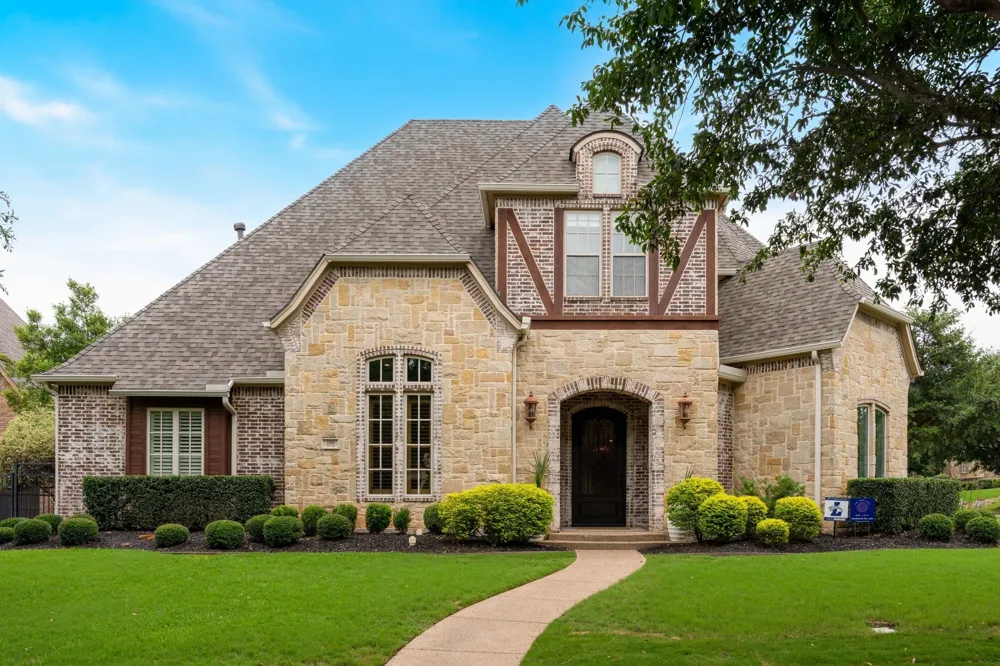 2101 Vail Road Southlake, TX 76092