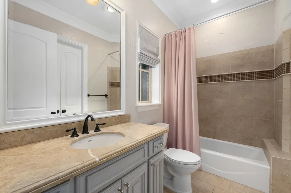 2101 Vail Road Southlake, TX 76092