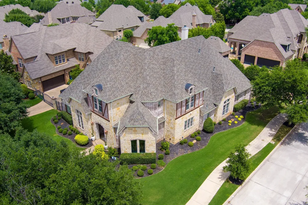 2101 Vail Road Southlake, TX 76092