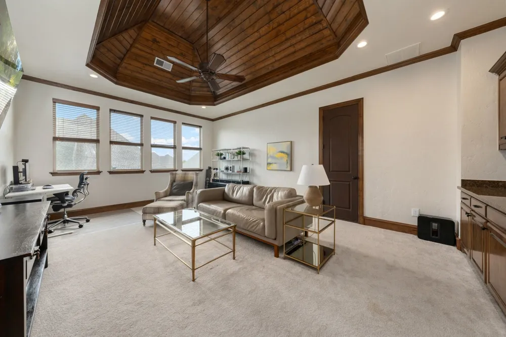 2101 Vail Road Southlake, TX 76092
