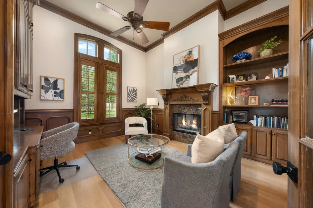 2101 Vail Road Southlake, TX 76092