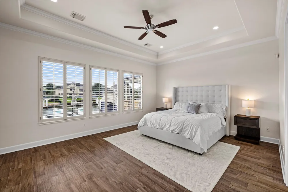 3038 S Island Drive Seabrook, TX 77586