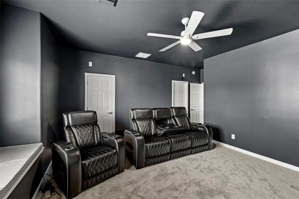 3038 S Island Drive Seabrook, TX 77586