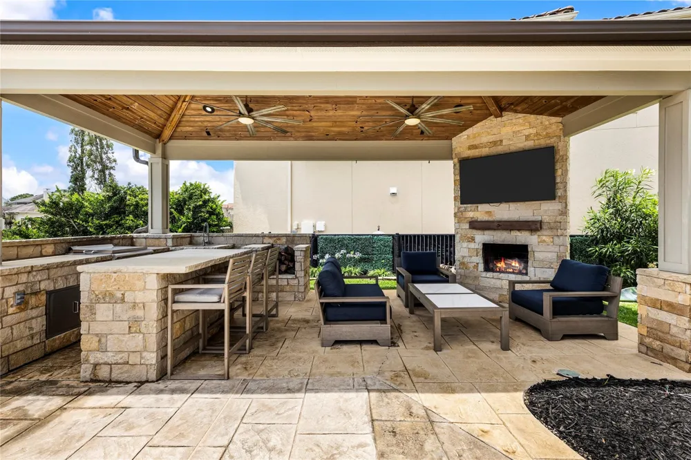 3038 S Island Drive Seabrook, TX 77586