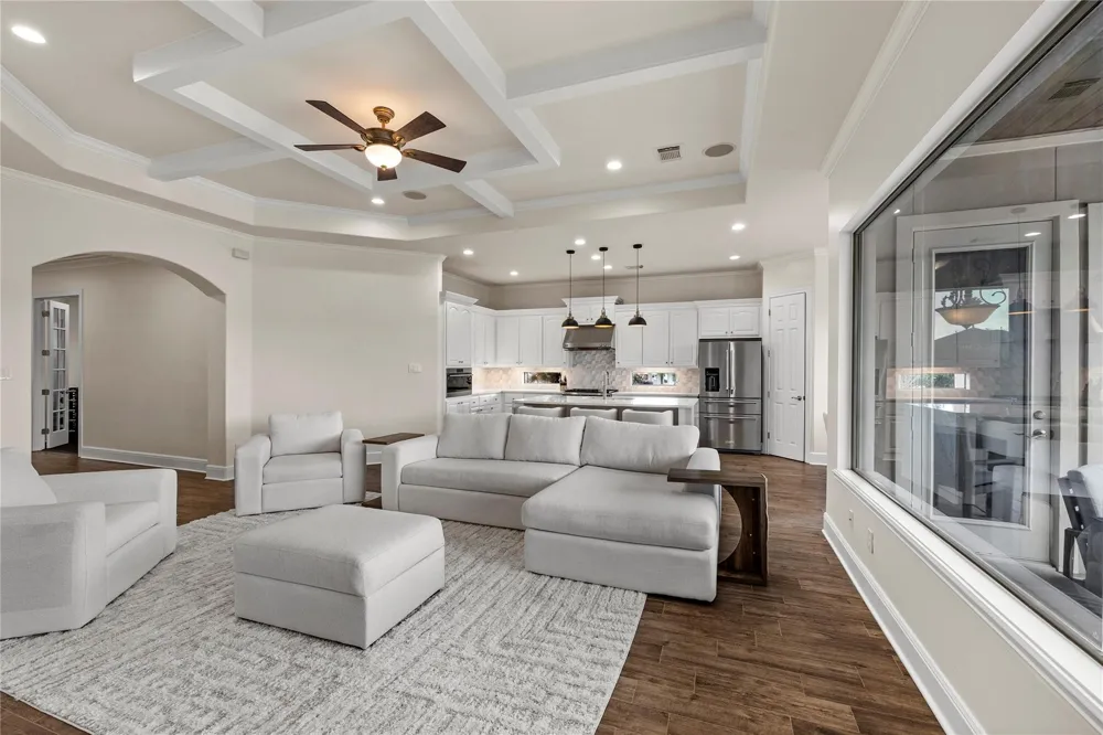 3038 S Island Drive Seabrook, TX 77586