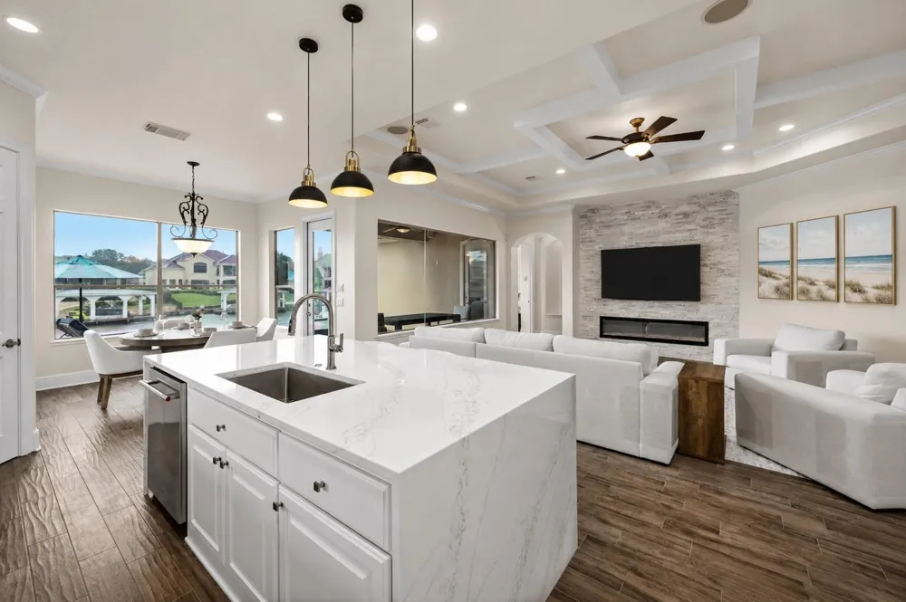 3038 S Island Drive Seabrook, TX 77586