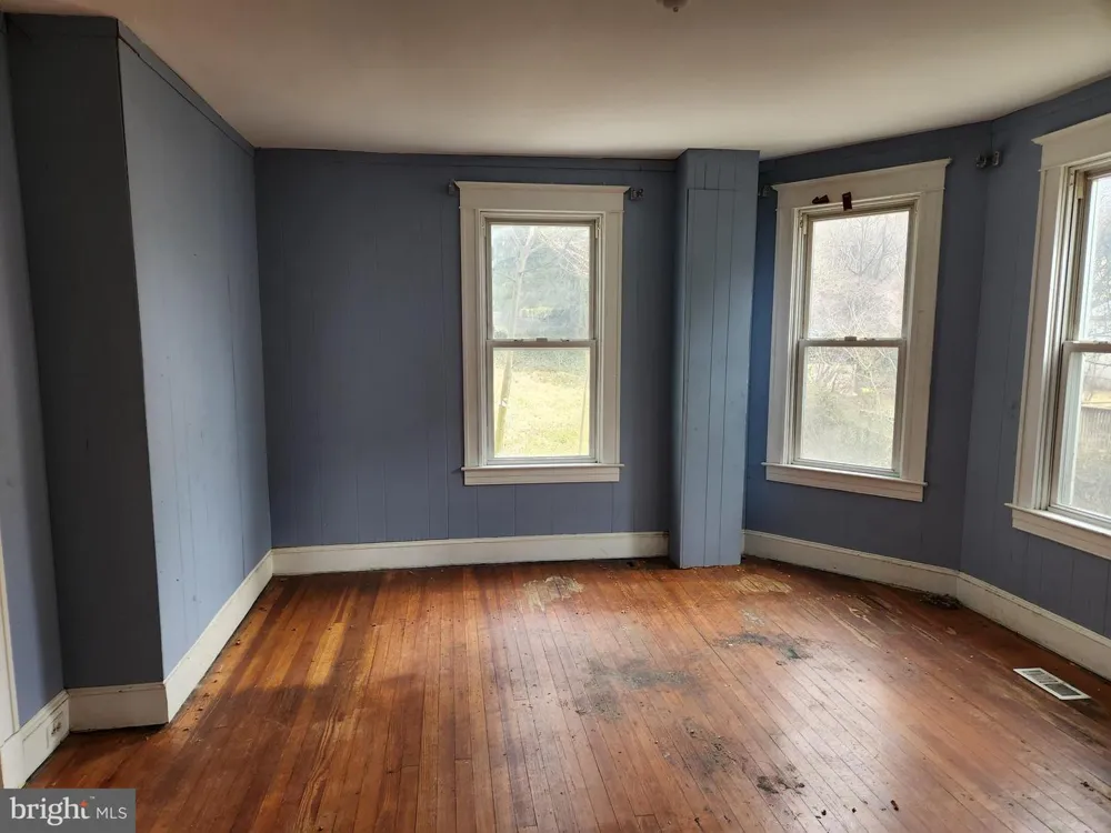 4400 WHITE AVENUE Baltimore, MD 21206