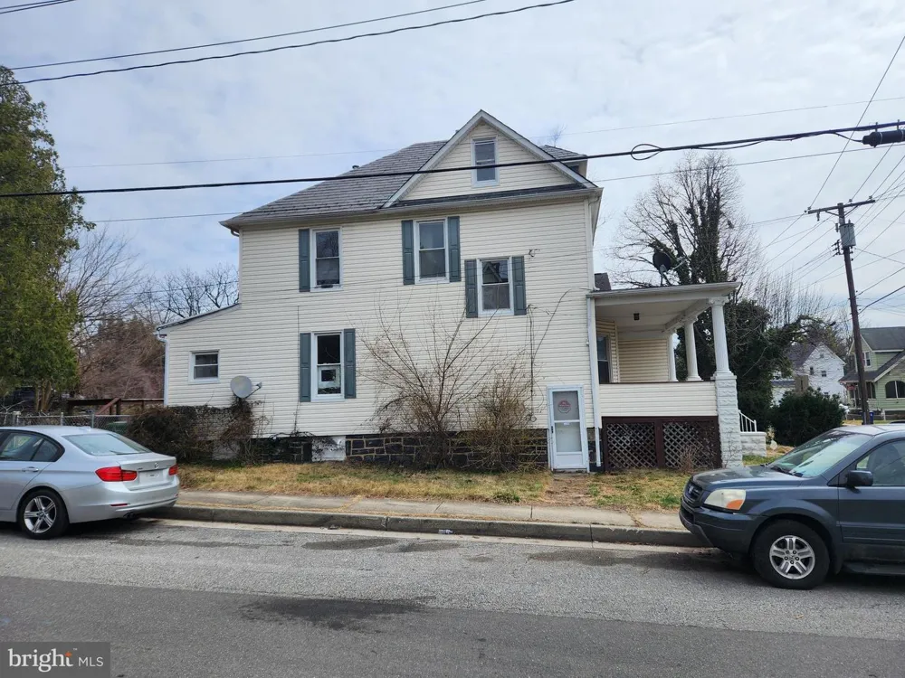 4400 WHITE AVENUE Baltimore, MD 21206