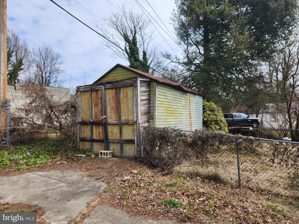 4400 WHITE AVENUE Baltimore, MD 21206