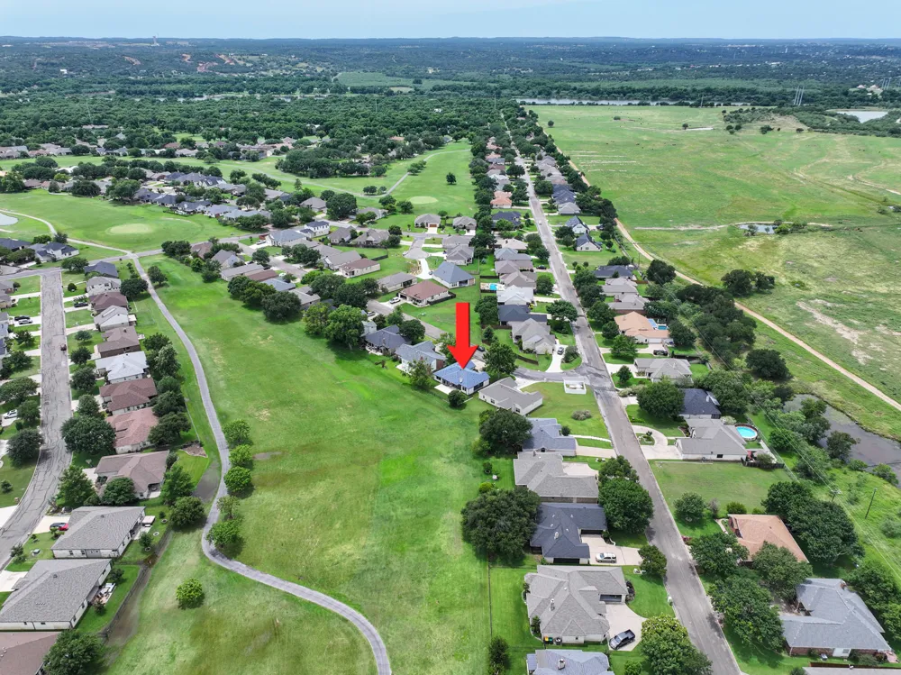 408 Spyglass Street Meadowlakes, TX 78654