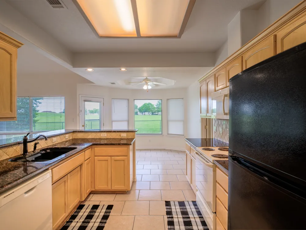 408 Spyglass Street Meadowlakes, TX 78654