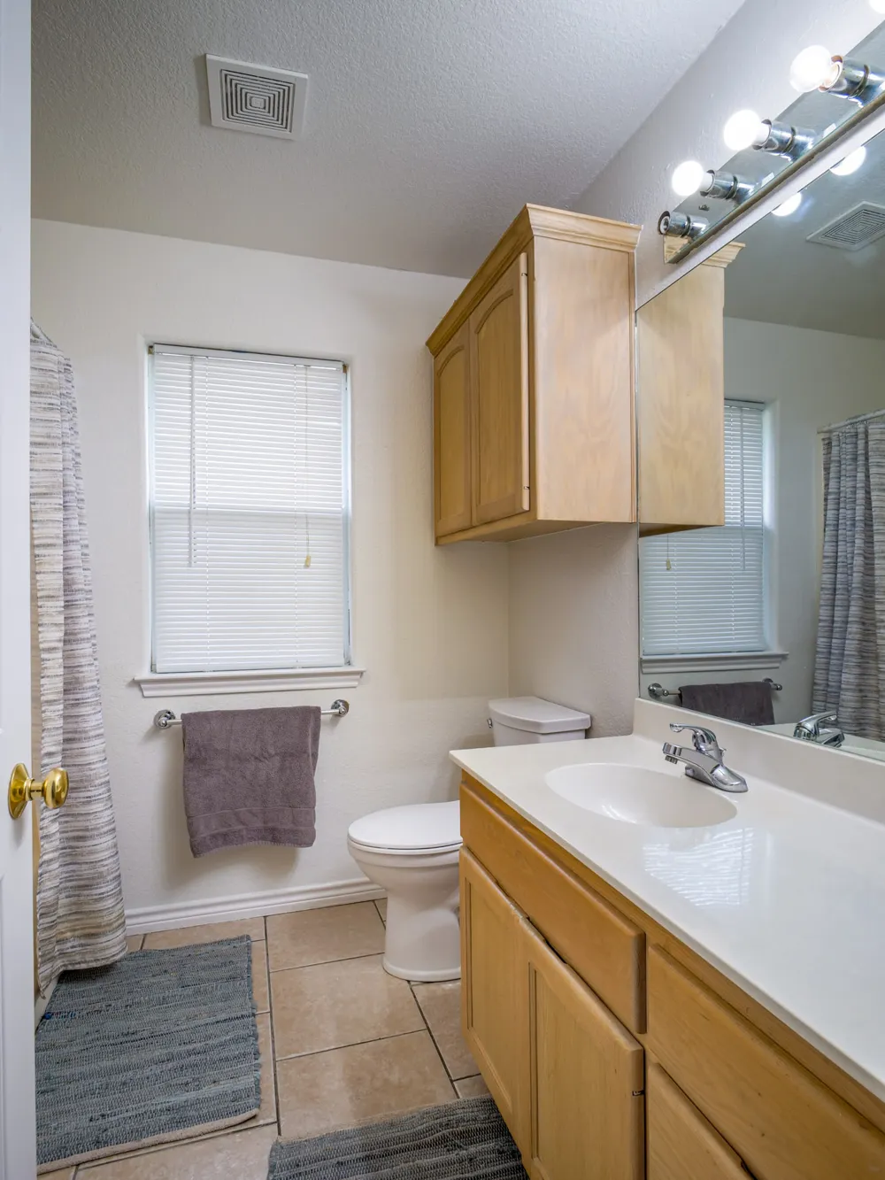 408 Spyglass Street Meadowlakes, TX 78654