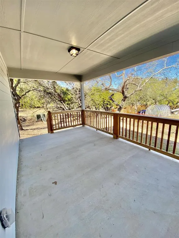 408 Spyglass Street Meadowlakes, TX 78654