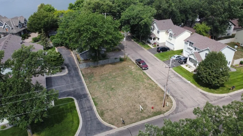 206 Montana Avenue Big Lake, MN 55309