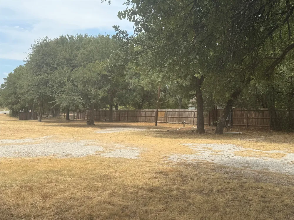 2923 Millsap Highway Mineral Wells, TX 76067