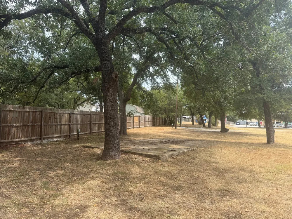2923 Millsap Highway Mineral Wells, TX 76067
