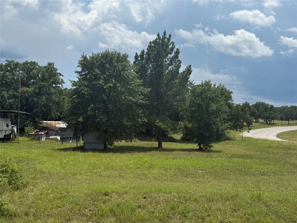 2923 Millsap Highway Mineral Wells, TX 76067