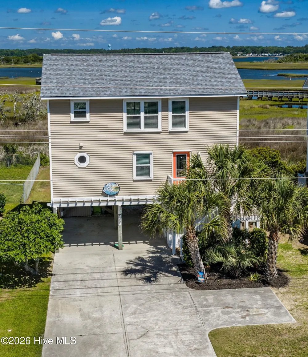 1001 S Topsail Drive Surf City, NC 28445