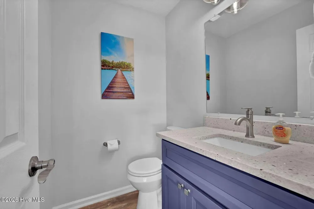 1001 S Topsail Drive Surf City, NC 28445