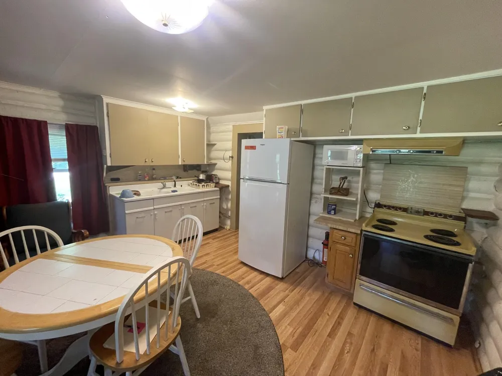 3495 Madison Road Manistee, MI 49660