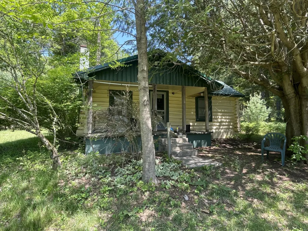 3495 Madison Road Manistee, MI 49660
